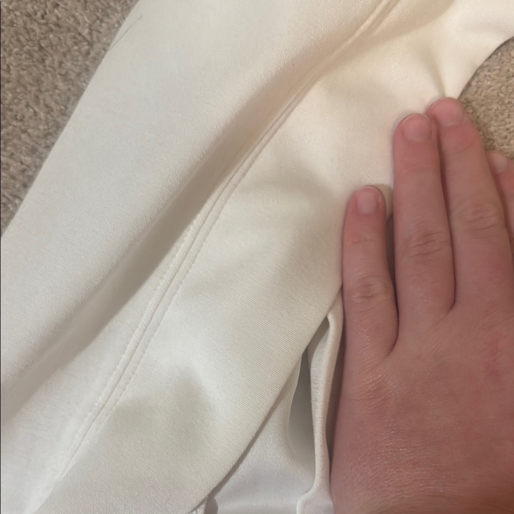 Gilly Hicks White Cropped Zip-Up Hoodie - Picture 5 of 5